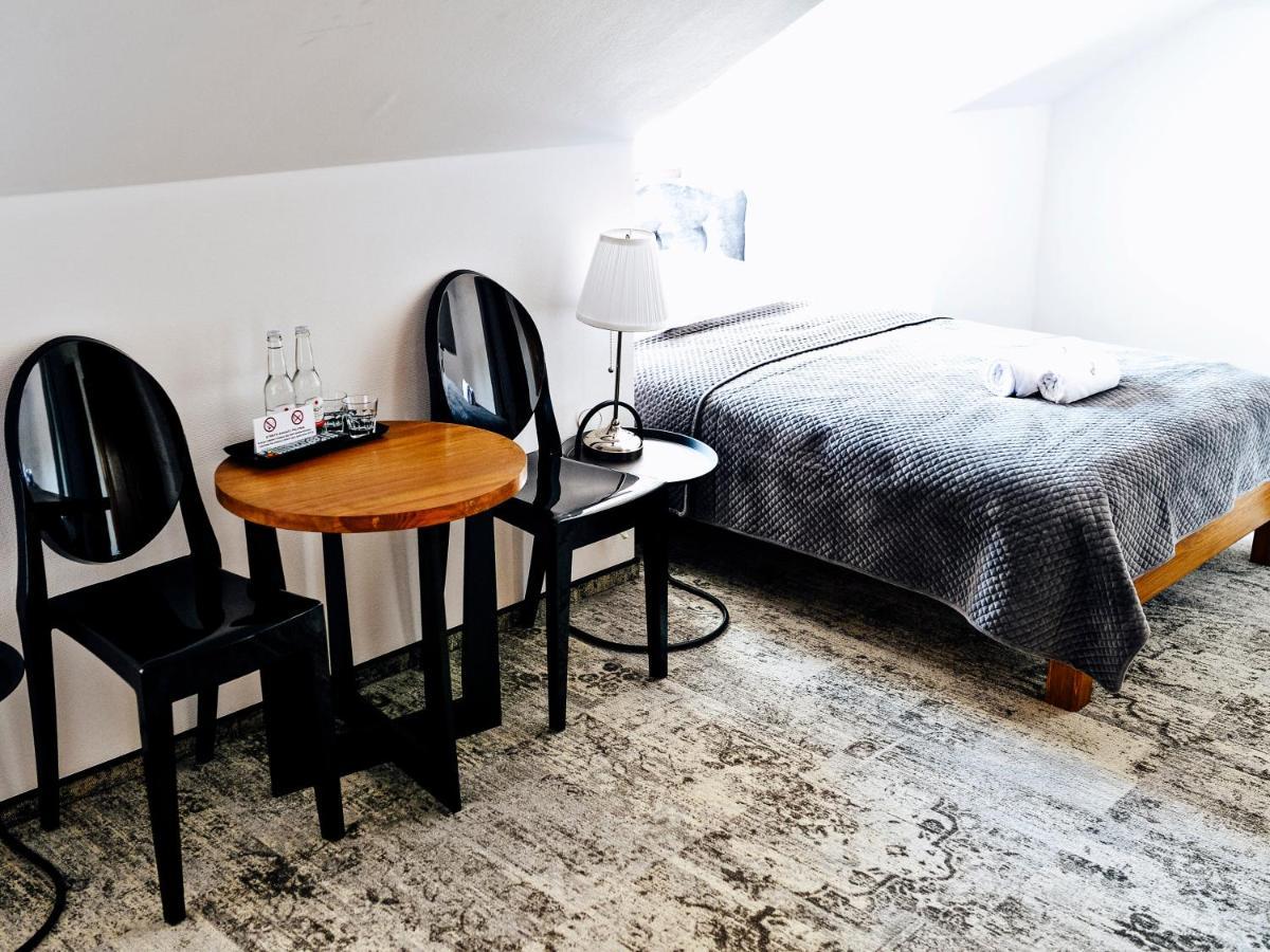 Bed and Breakfast Dwor Karwacz Przasnysz Exterior foto